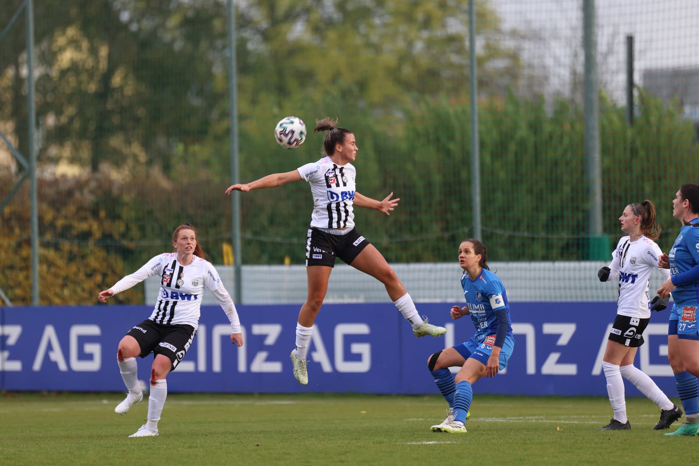 Header LASK Hartberg