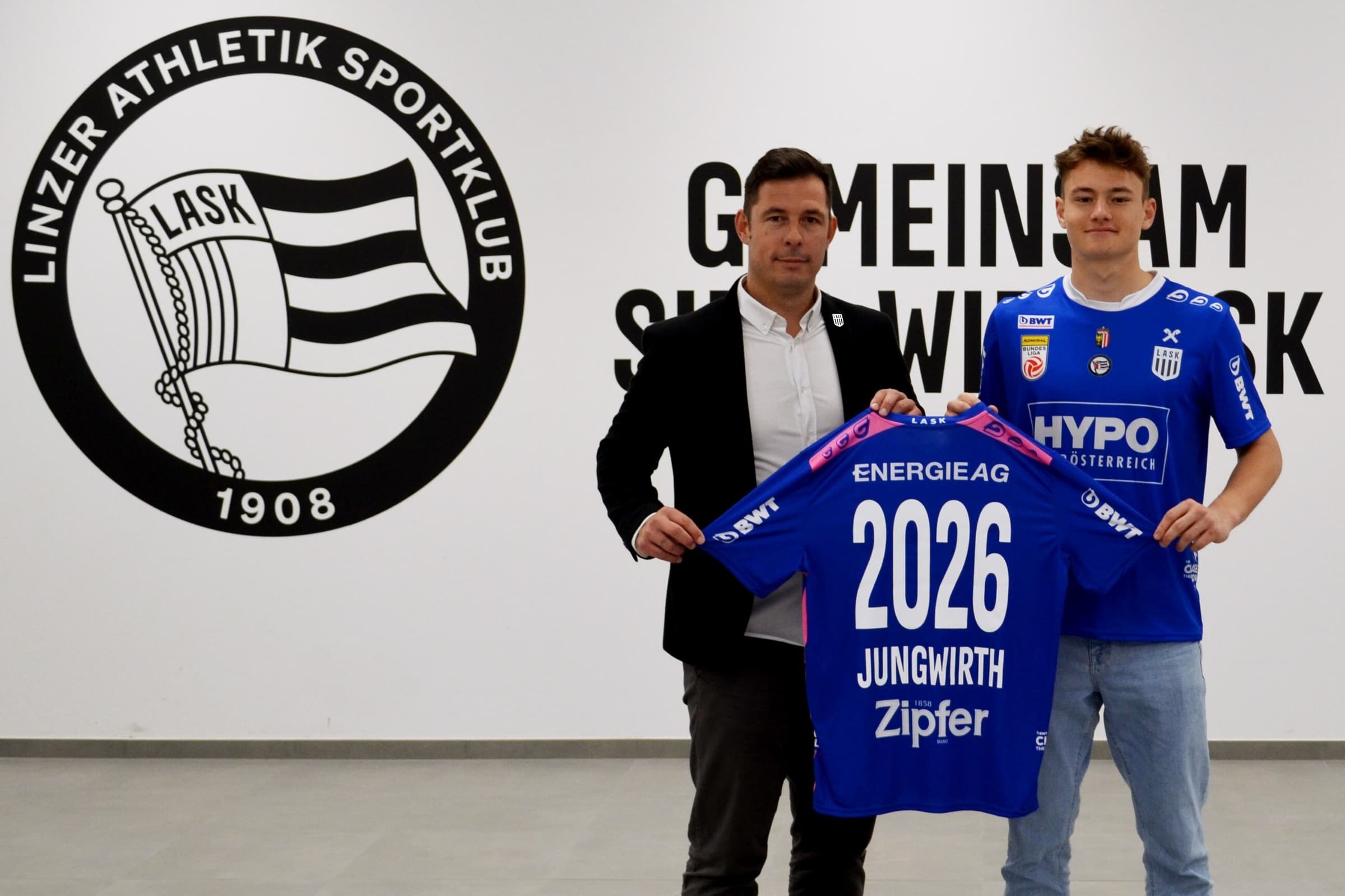 Radovan Vujanovic Lukas Jungwirth CLASK