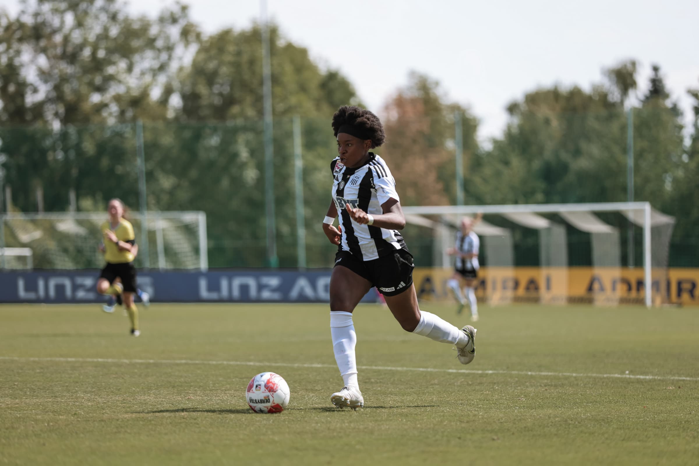 Header abschied frauen